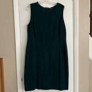 Lands End green sleeveless dress, size 18
